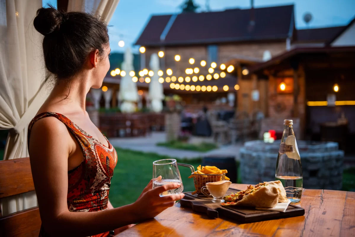 Roni Roni Pizza & Restaurant Roni House Mureș Mures Târgu Mureș Tg. Mureș Targu Mures Livezeni Cazare Restaurant Pizza Livrare